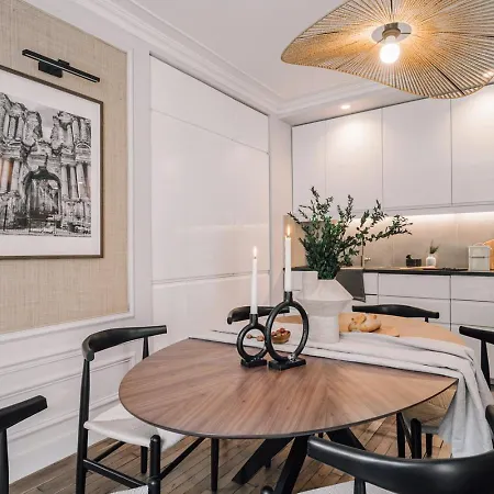 Soona - 3 A Invalides Apartment Paris