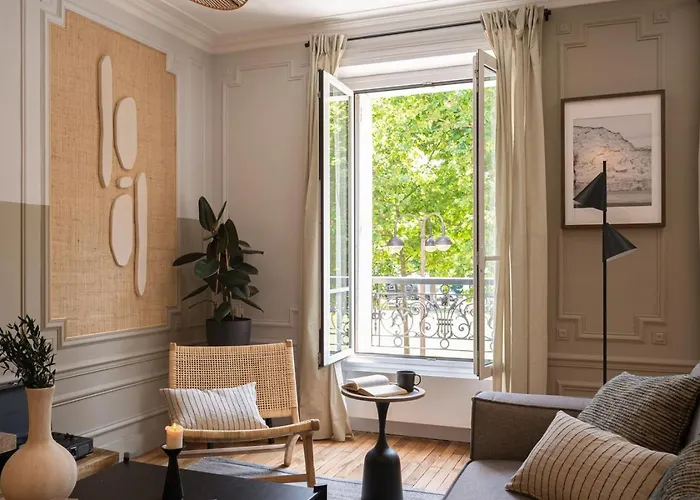 Soona - 3 A Invalides Apartman