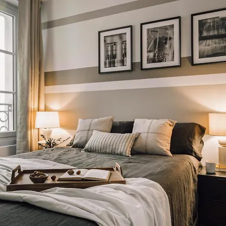 Soona - 3 A Invalides * 파리