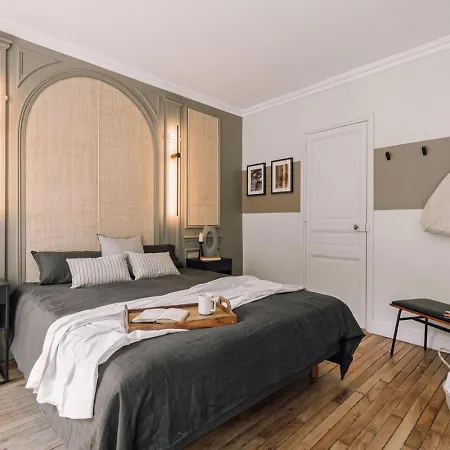 Soona - 3 A Invalides *