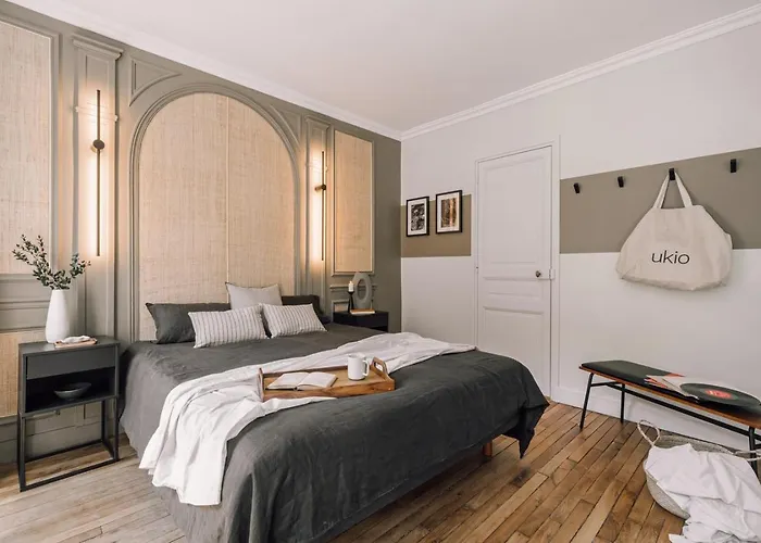 Soona - 3 A Invalides *